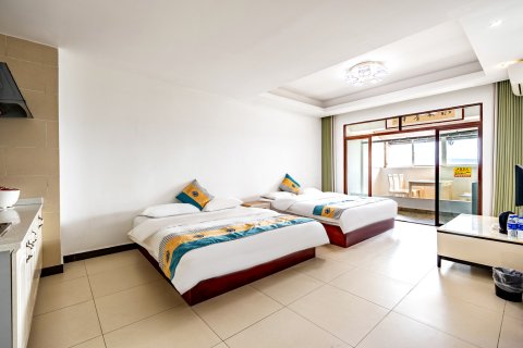 Q加·西双版纳雨林澜山望江度假酒店(告庄星光夜市店)