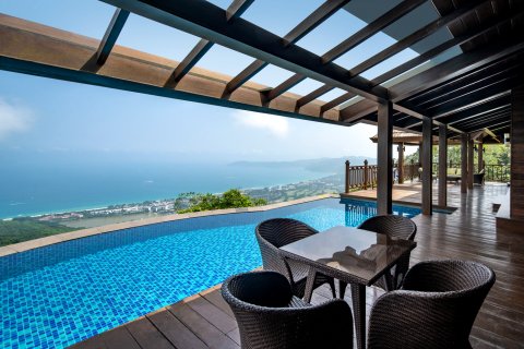 三亚亚龙湾人间天堂-鸟巢度假村