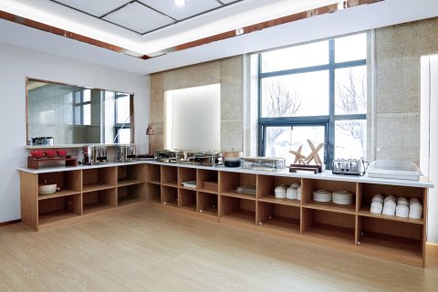 宝石花陇东酒店(庆阳高铁站东方丽晶茂店)