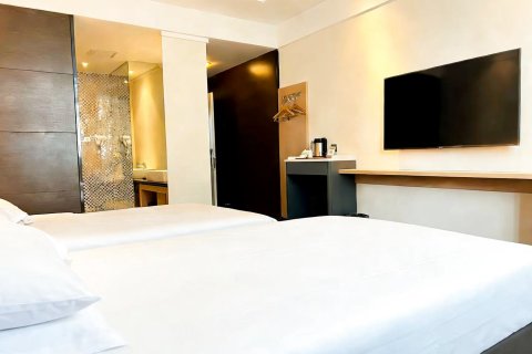 米兰假日酒店(南昌火车站八一广场店)