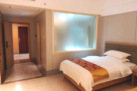 东方唐古拉酒店(高铁站店)