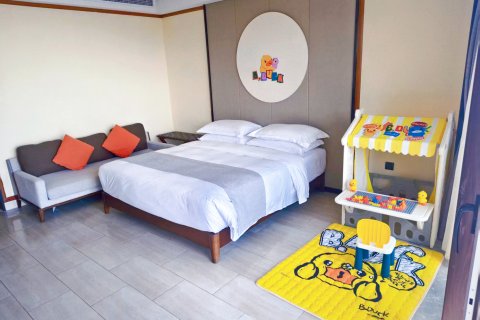 万宁伴山伴海别墅酒店(神州半岛店)