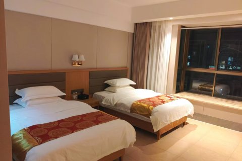 东方唐古拉酒店(高铁站店)