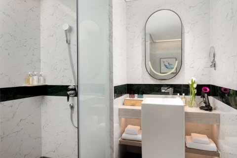 三亚湾假日度假酒店