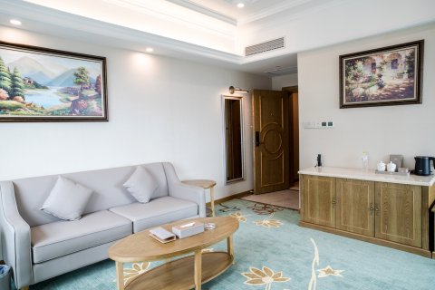 柳州铁道大酒店(柳州高铁站店)