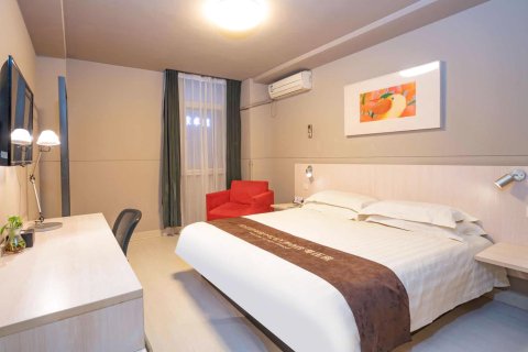 白玉兰酒店(西安明城墙长乐门地铁站店)