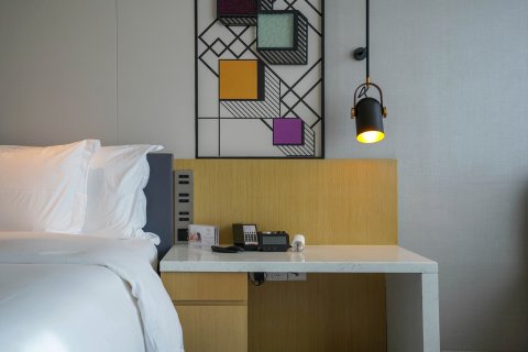 佛山南海利泰皇冠假日酒店