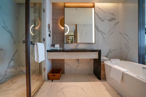 佛山南海利泰皇冠假日酒店