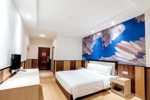 锦川酒店(荣县大佛寺客运南站店)