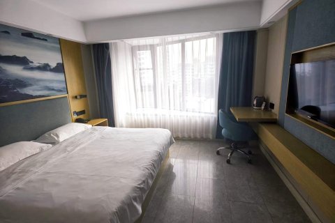 三亚怡庭酒店(三亚湾椰梦长廊店)