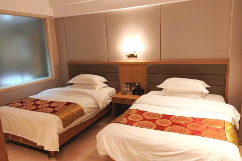 东方唐古拉酒店(高铁站店)