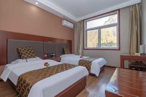 吉县壶口商务酒店