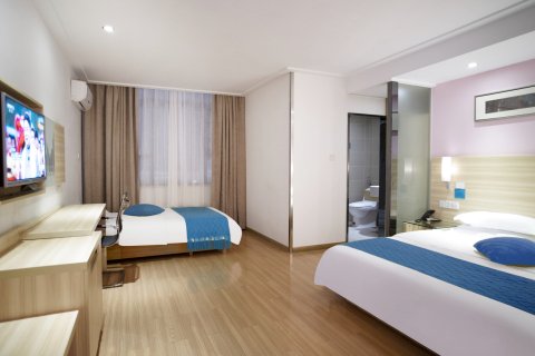 Q加·东兴意利时尚酒店