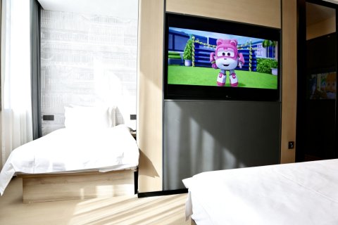 繁花酒店(太原柳巷钟楼街店)