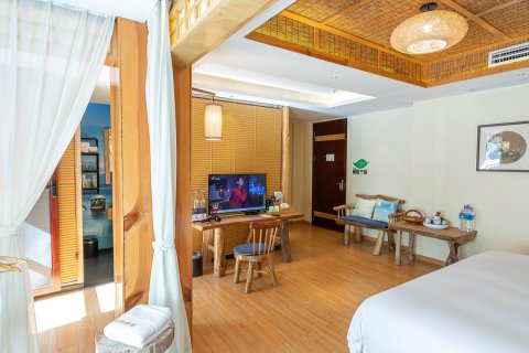 肇庆星语湖居酒店