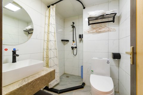 驿家365连锁酒店(迁安燕山大路店)