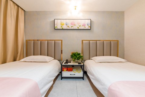 驿家365连锁酒店(迁安燕山大路店)