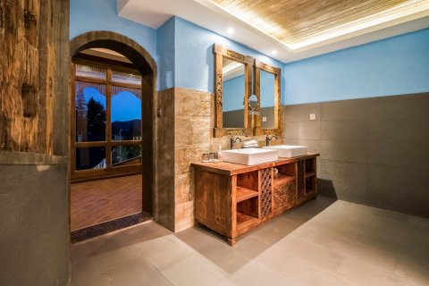 Ritz man•丽漫｜Slow Living 观景客栈