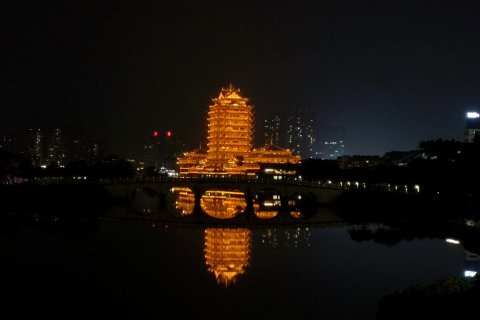 眉山湖畔苏坡酒店