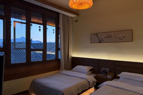 云之国云端·溪畔Brookside 观景·设计师美宿(丽江古城南门桥店)