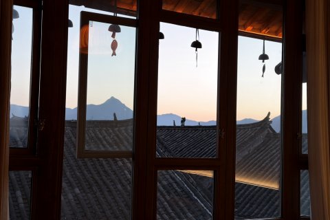 云之国云端·溪畔Brookside 观景·设计师美宿(丽江古城南门桥店)