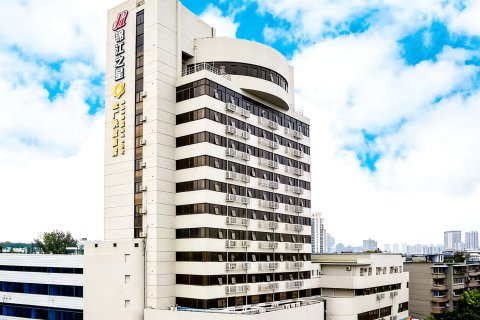 锦江之星酒店(成都宽窄巷子白果林地铁站店)