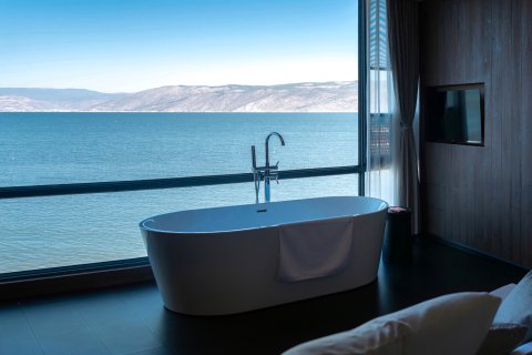 大理安野海景酒店(洱海S湾生态廊道上段店)