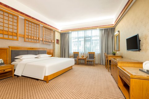 西山假日大酒店(桂平西山景区大藤峡景区店)