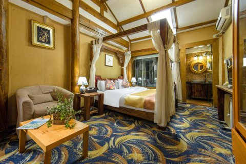 丽江束河三寸日光客栈