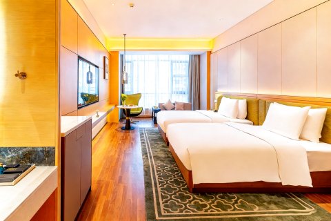 张家界世纪铂郡酒店(七十二奇楼大庸古城店)