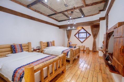 近远山美宿酒店(张家界天门山国家森林公园店)