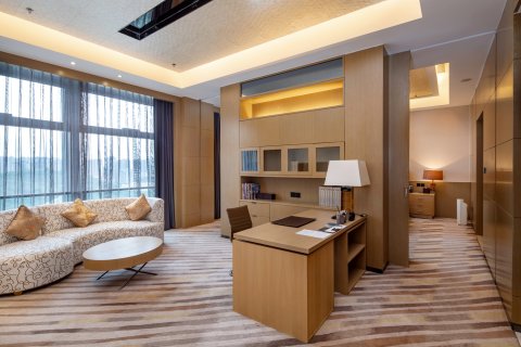 贵阳万丽酒店(会展城观山湖公园店)