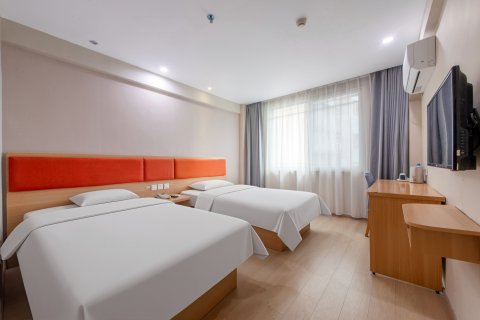 如家酒店(韶关武江桥中山公园江景店)