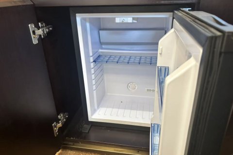 康定岷山太阳部落大酒店