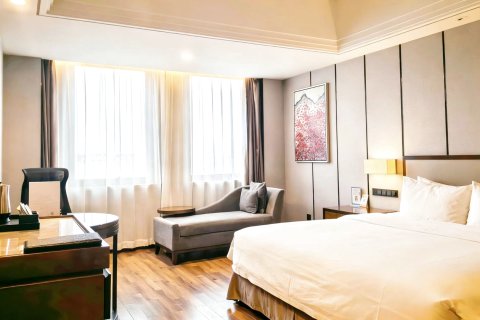 上海新桥绿地铂骊酒店