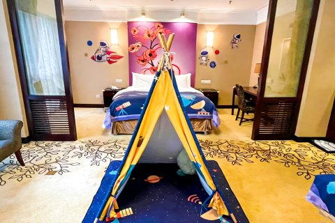 蓝海大饭店(青岛石老人海水浴场国际会展中心店)