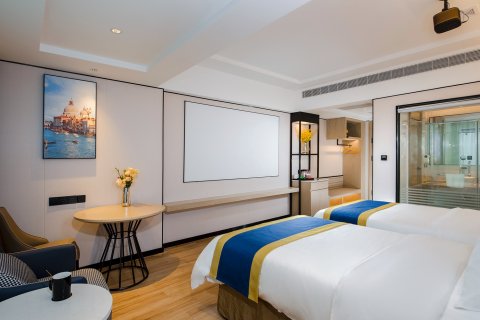 维也纳酒店(海丰美食街店)