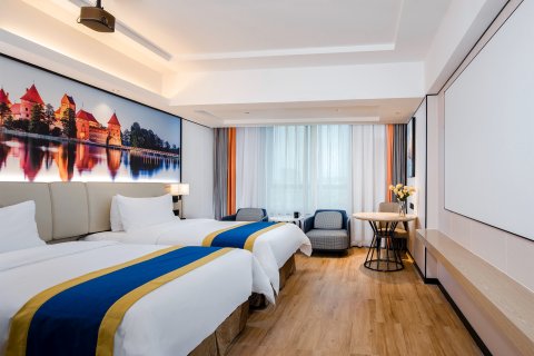 维也纳酒店(海丰美食街店)