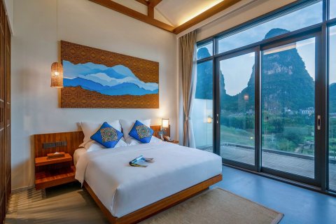 霁云上院度假酒店(阳朔十里画廊遇龙河店)