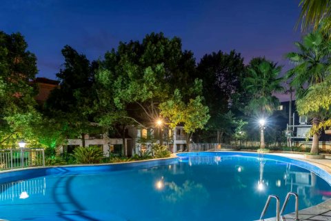 东江湖半岛假日酒店