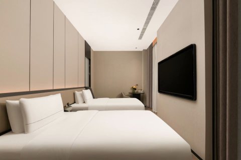 南京玄武湖玄武门亚朵酒店