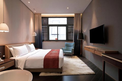 南香楼艺术酒店(深圳甘坑古镇店)