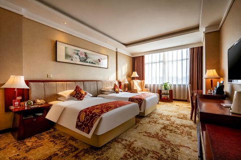 洛阳友谊宾馆(牡丹广场地铁站店)