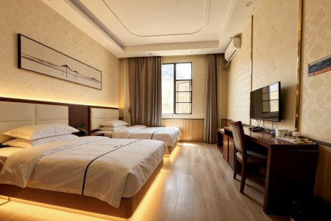 同福大酒店(昆明长水国际机场店)