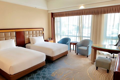 泰安绿发东尊华美达广场酒店