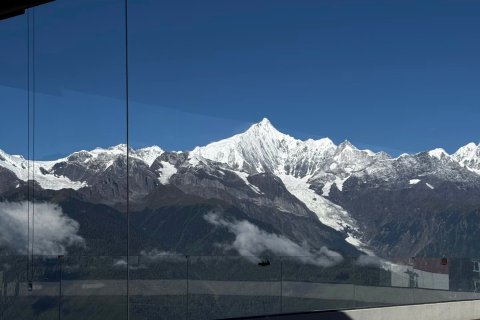 理县毕棚·拾光温泉酒店