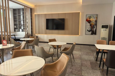 亚悦酒店(江油高铁站店)