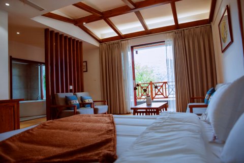 普者黑品乡阁和院美宿(青龙山码头店)