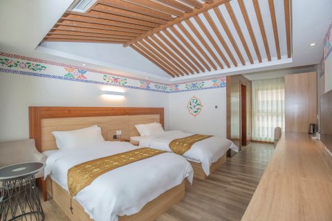 喜玛拉雅·巴松措度假酒店