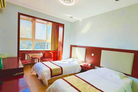 华驿酒店（唐山迁西县渔丰街店）